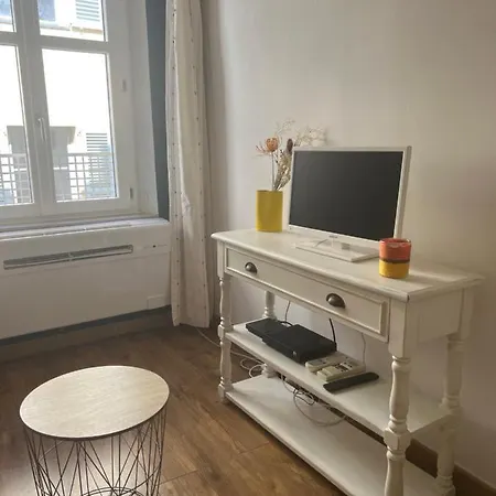 Le Fersen - Cosy Studio- Coeur Vieil Appartement Antibes